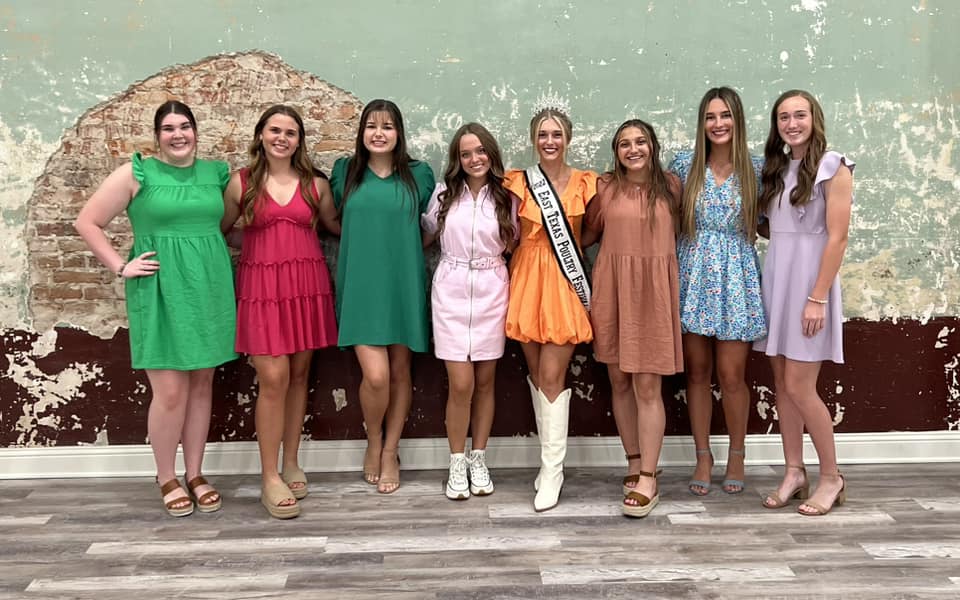 East Texas Poultry Festival Pageant Events | Center Light and Champion
